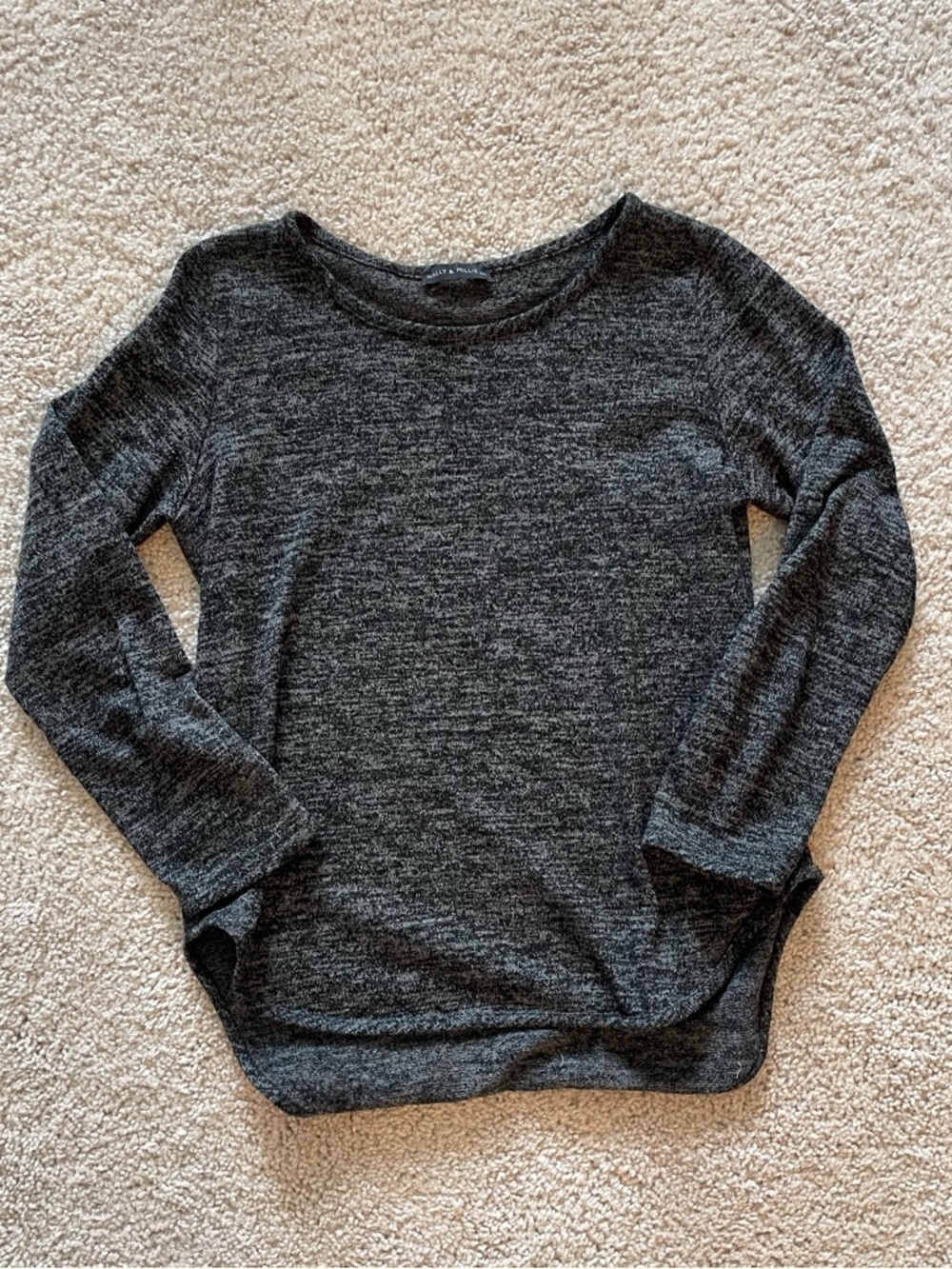 Nally & Millie 3/4 Sleeved Sweater
